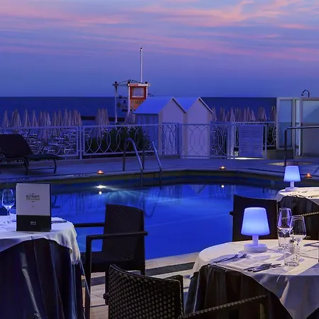 Szálloda Byron Bellavista 4*