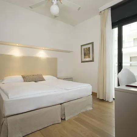 Szálloda Byron Bellavista 4*