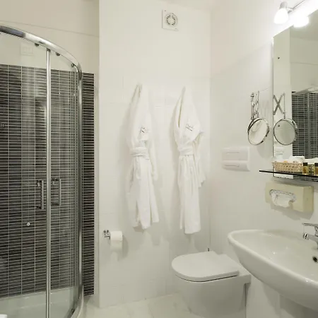 Byron Bellavista Отель 4*